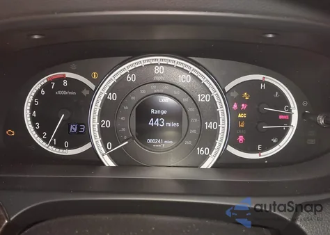 2016 Honda Accord Touring z USA, uszkodzony, nr VIN 1HGCR3F99GA031313